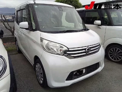 Nissan Dayz Roox