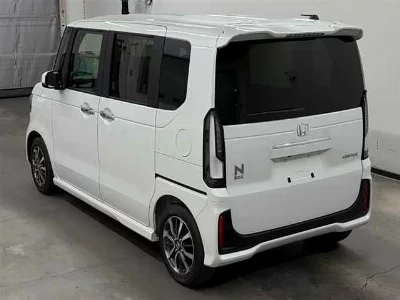 HONDA N BOX CUSTOM