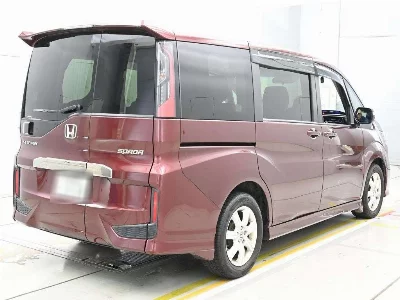 Honda STEPWGN SPADA