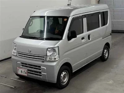 NISSAN NV100 CLIPPER