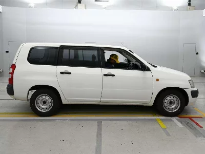 Toyota SUCCEED VAN
