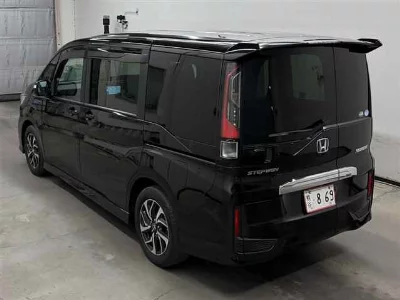 Honda STEPWGN SPADA