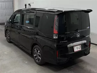 Honda STEPWGN SPADA