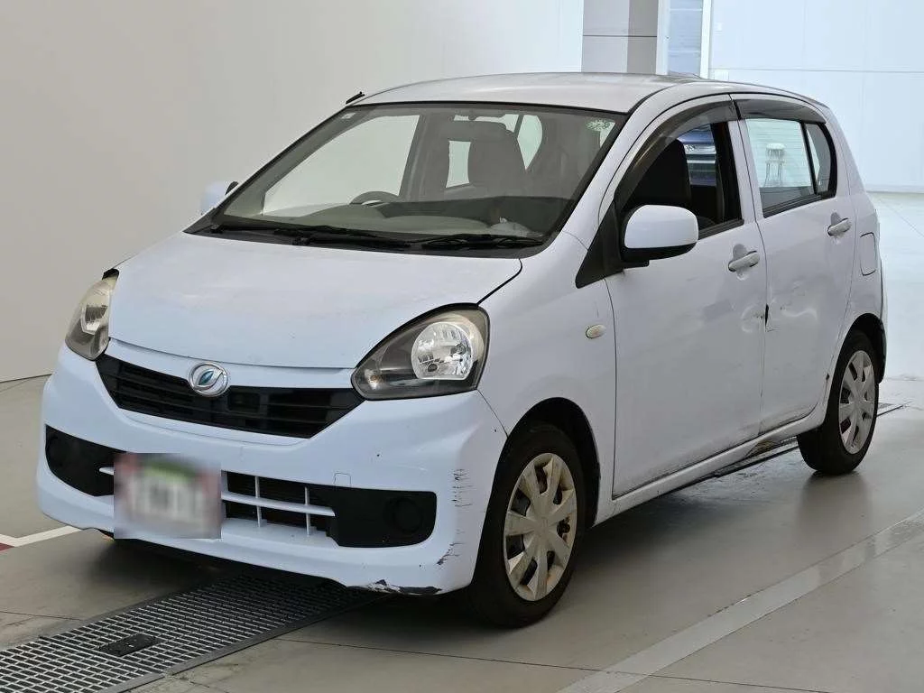 Daihatsu Mira e:S  с аукциона в Японии