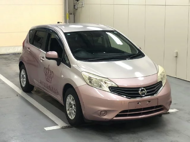 Nissan Note  с аукциона в Японии