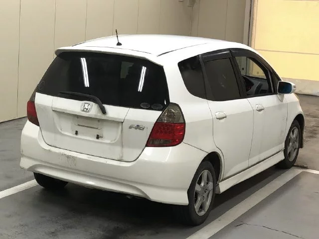 Honda Fit  с аукциона в Японии