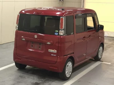 Suzuki Spacia