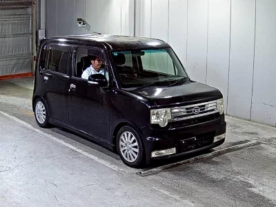 Daihatsu MOVE CONTE