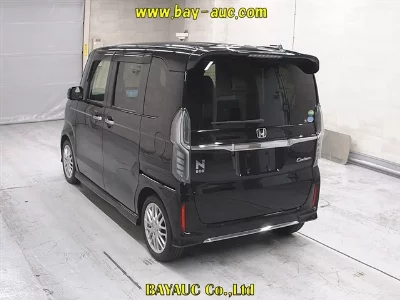 HONDA N BOX CUSTOM