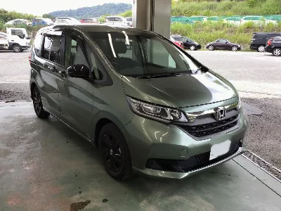 HONDA FREED + HYBRID