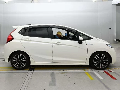 Honda FIT HYBRID