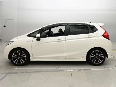 Honda FIT HYBRID