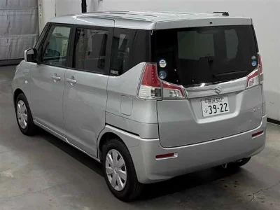 Suzuki Solio