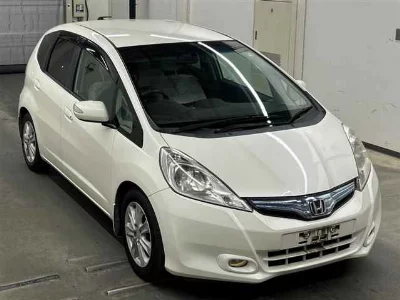 Honda FIT HYBRID