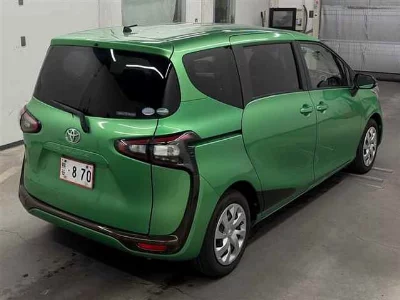 Toyota Sienta