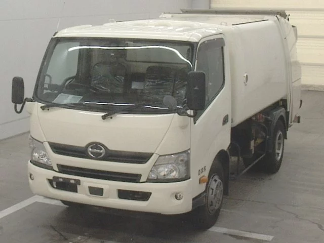 Hino Dutro  с аукциона в Японии