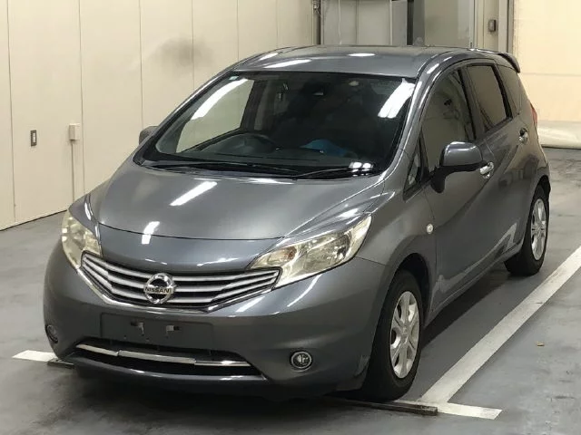 Nissan Note  с аукциона в Японии