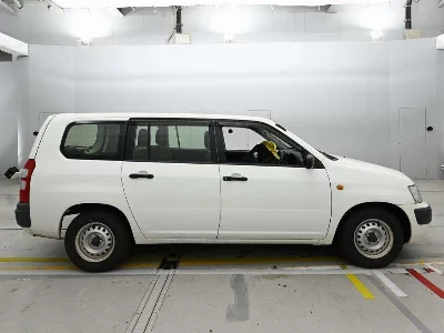 Toyota SUCCEED VAN