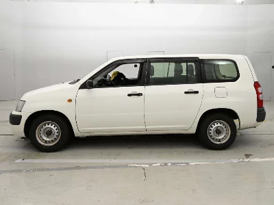 Toyota SUCCEED VAN