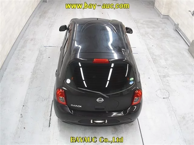 Nissan March  с аукциона в Японии
