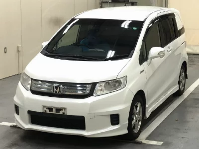 Honda Freed Spike