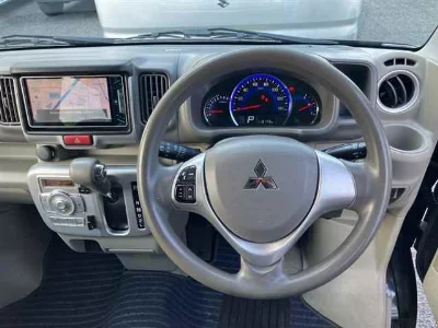 MITSUBISHI TOWN BOX