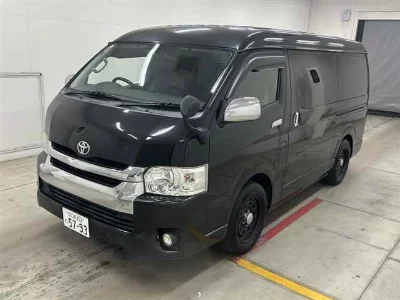 TOYOTA HIACE WAGON