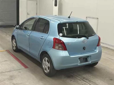 TOYOTA VITZ