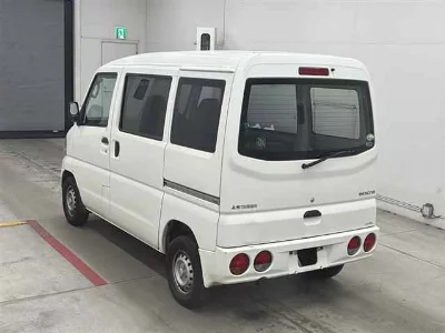 MITSUBISHI MINICAB