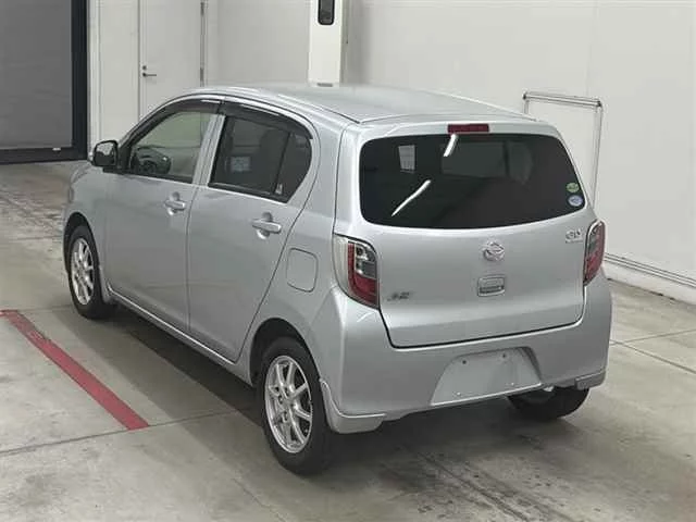 Daihatsu Mira e:S  с аукциона в Японии