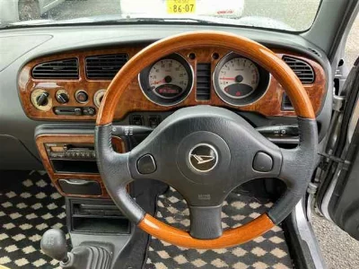 DAIHATSU MIRA GINO