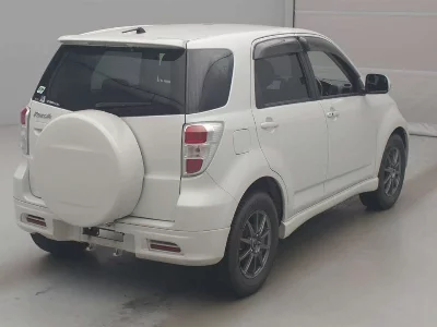 TOYOTA RUSH