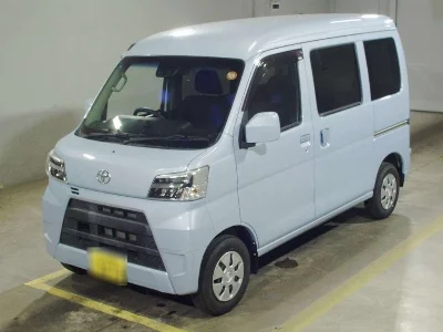 TOYOTA PIXIS VAN
