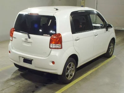 TOYOTA PORTE