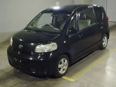 TOYOTA PORTE