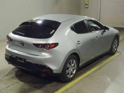 MAZDA MAZDA3 FASTBACK
