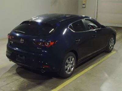 MAZDA MAZDA3 FASTBACK