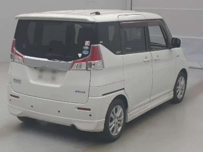 MITSUBISHI DELICA D:2