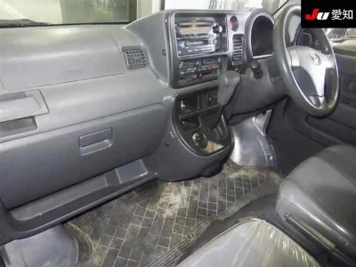 DAIHATSU HIJET VAN