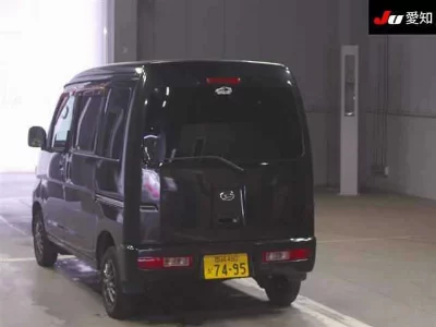 DAIHATSU HIJET VAN
