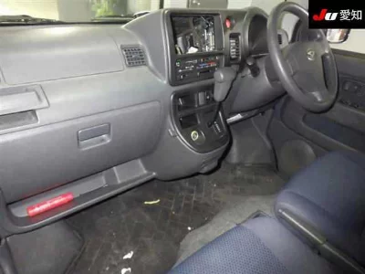 DAIHATSU HIJET VAN