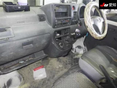 DAIHATSU HIJET VAN
