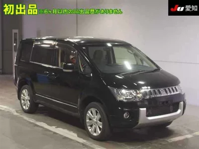 Mitsubishi Delica D:5