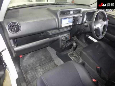 TOYOTA SUCCEED WAGON