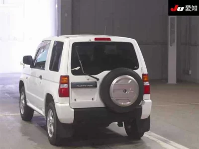 MITSUBISHI PAJERO MINI