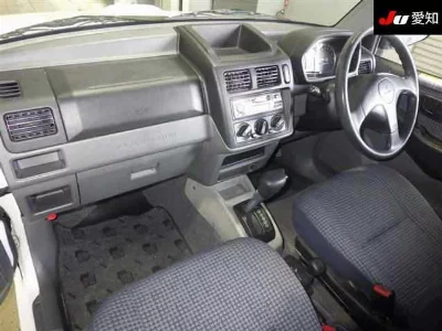 MITSUBISHI PAJERO MINI