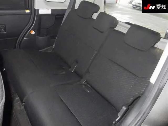 Subaru Justy  с аукциона в Японии