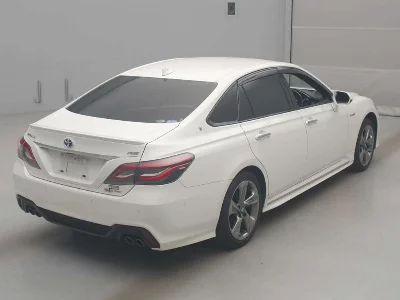 TOYOTA CROWN HYBRID