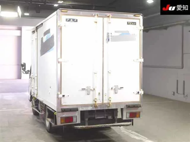 Isuzu Elf  с аукциона в Японии