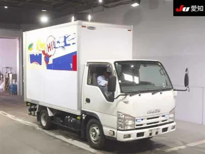 Isuzu Elf